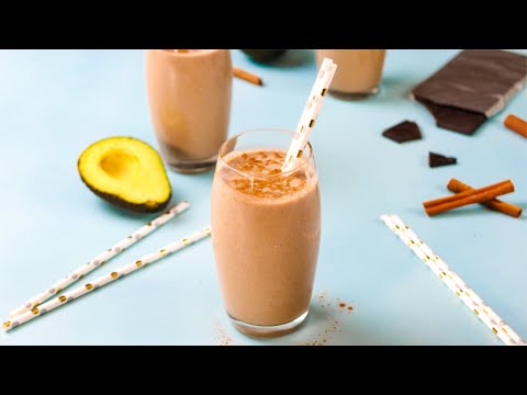 Keto Chocolate Avocado Smoothie Recipe - &quot;Super Healthy&quot; Potassium Omega 3s &amp; Collagen (2g Net Carb)