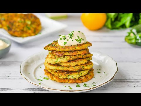 Keto Recipe - Zucchini Fritters - Low-Carb &amp; Super Easy to Make (2 Carbs)