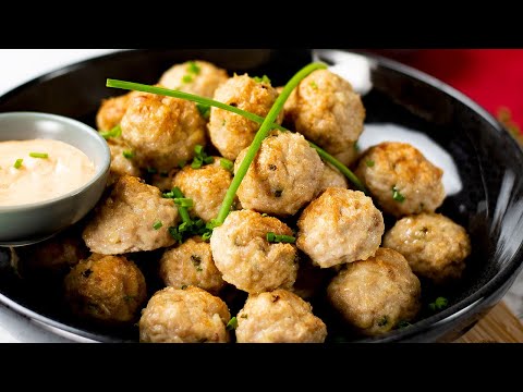 Keto Ground Chicken Meatballs Recipe with Cheddar Cheese - Tasty &amp; Low Carb ( Under 1g Net Carbs )