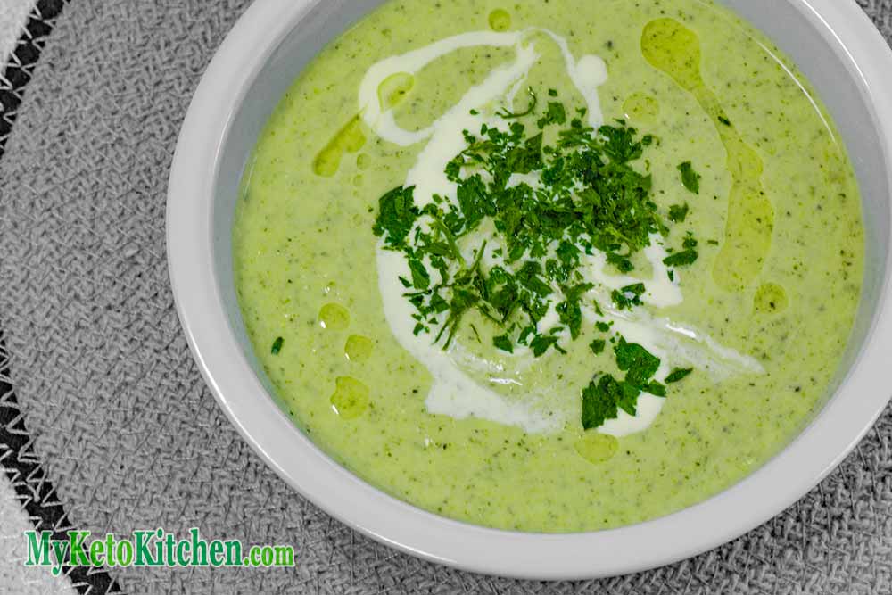 Low Carb Broccoli and Leek Soup