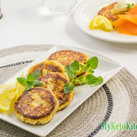 Low Carb Ricotta Cheese Fritters