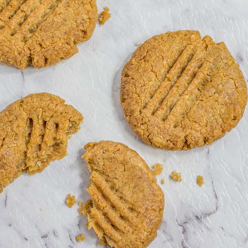 How to make Keto Peanut Butter Cookies How to make Keto Peanut Butter Cookies