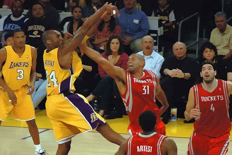 Kobe Bryant eat a Keto style diet using fat as energy
