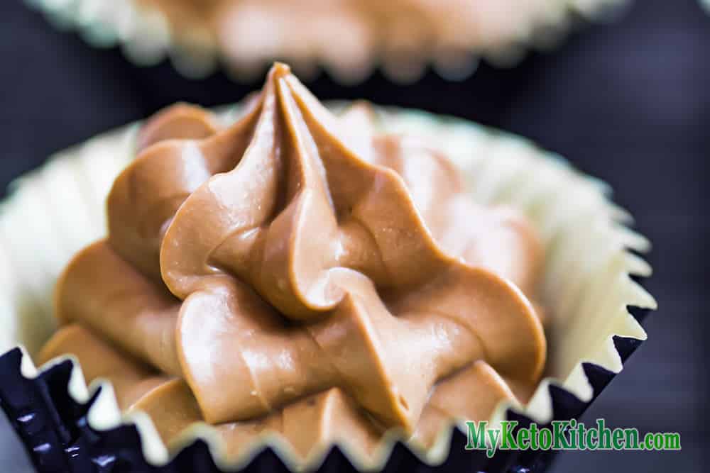 Keto Chocolate Cheesecake Kisses