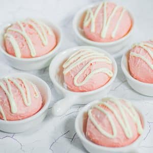 Strawberry Fat Bombs Recipe. These easy keto strawberry and cream fat bombs are a delicious snack and a great way to get some extra fat in your diet. They are one healthy treat!