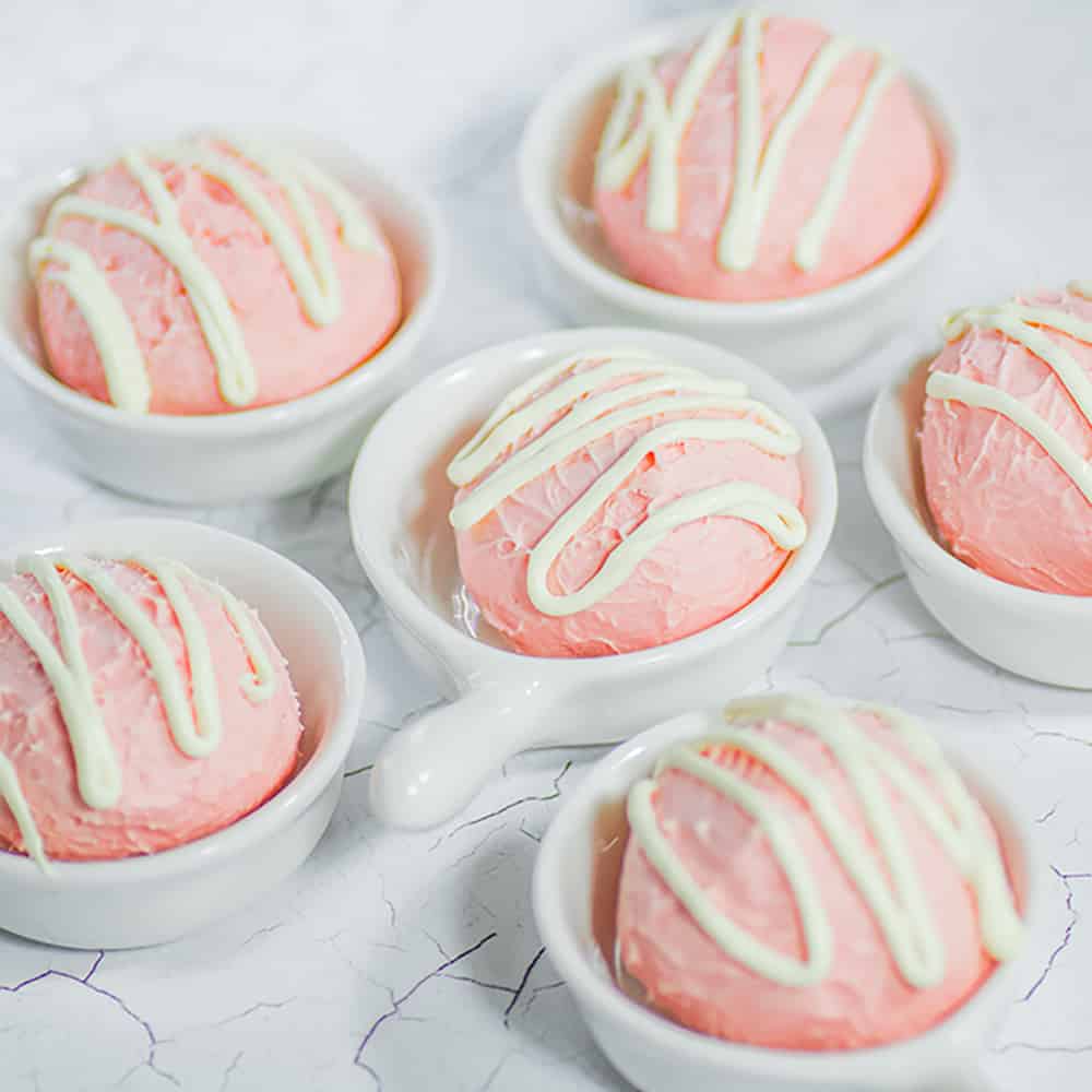 Strawberry Fat Bombs Recipe. These easy keto strawberry and cream fat bombs are a delicious snack and a great way to get some extra fat in your diet. They are one healthy treat!