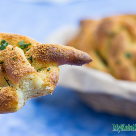Low Carb Garlic Parmesan Cheese Pretzels