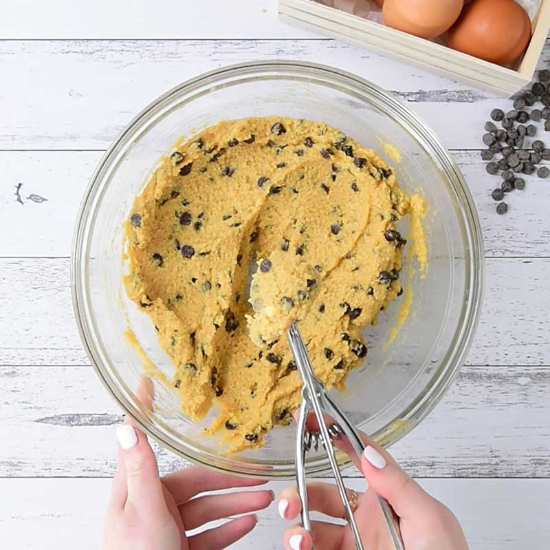 Keto Chocolate Chip Cookies Ingredients