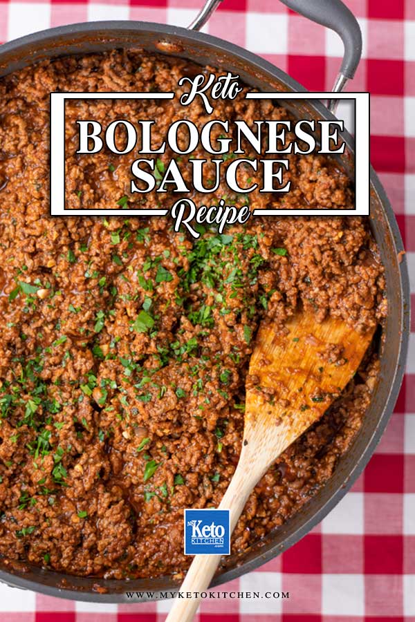 Keto Spaghetti Sauce in a sauce pan