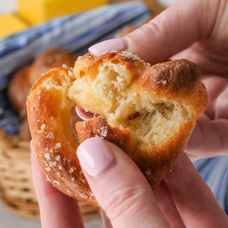 The original Keto Soft Pretzels recipe is here. This delicious low carb pretzel is soft, bready and perfect for a snack or serving up for game day. These pretzels are gluten free, grain free and sugar free with a delicious baking aroma thanks to addition of yeast! Serve them up today #ketorecipe #ketopretzels #myketokitchen