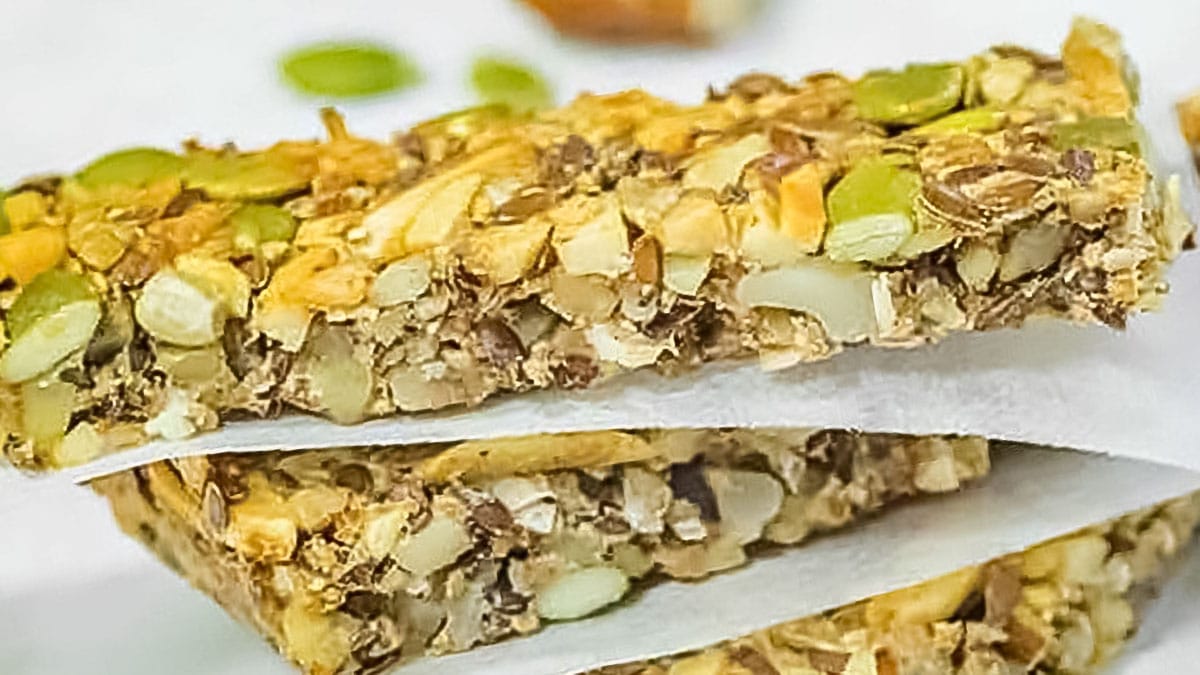 Crunchy Keto Granola Bars (2g Net Carbs) Easy Homemade Recipe