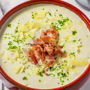 Cauliflower Soup Recipe with Cheese and Bacon