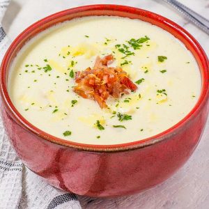 Keto Cheese and Bacon soup