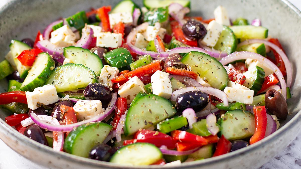 Easy Keto Greek Salad Recipe Quick & Refreshing