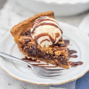 Keto Chocolate Chip Pie - sugar free dessert recipe