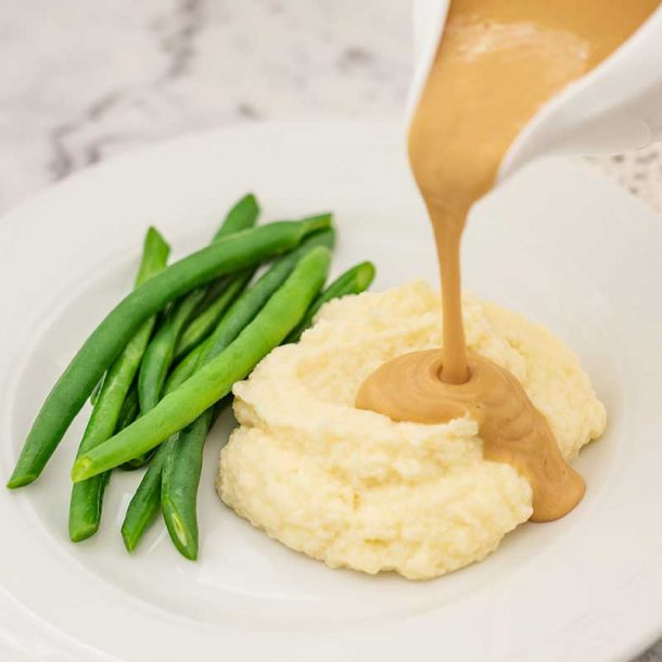 Easy Keto Gravy Recipe (Zero Carbs)
