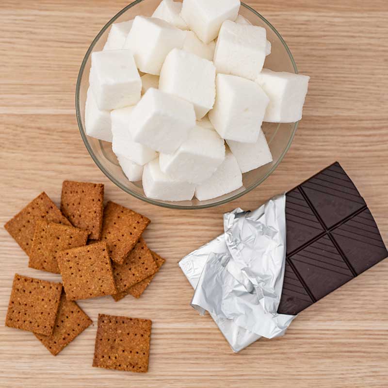 Sugar Free Smores Ingredients - easy campfire recipe