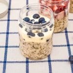 Keto overnight oats in jars.