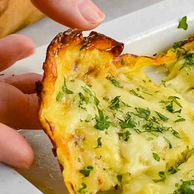 Keto Breadsticks Recipe (1g Carbs) – Cheesy Zucchini
