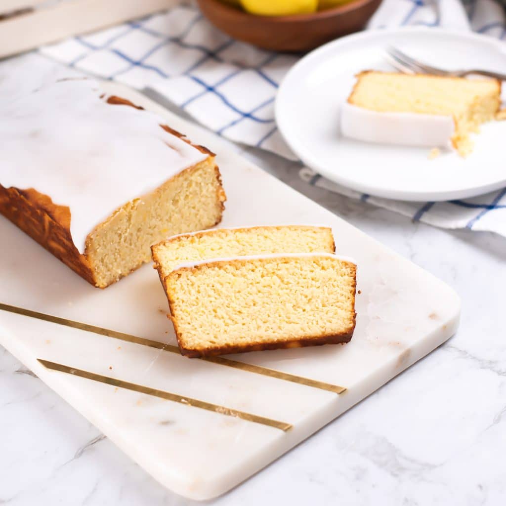 Keto yogurt cake.