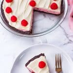 Keto raspberry cream pie recipe.