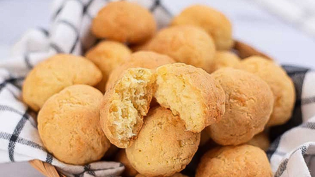 The Best Keto Brazilian Cheese Bread Recipe Low Carb pão de queijo