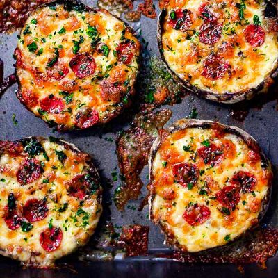 Keto Pizza Stuffed Mushrooms