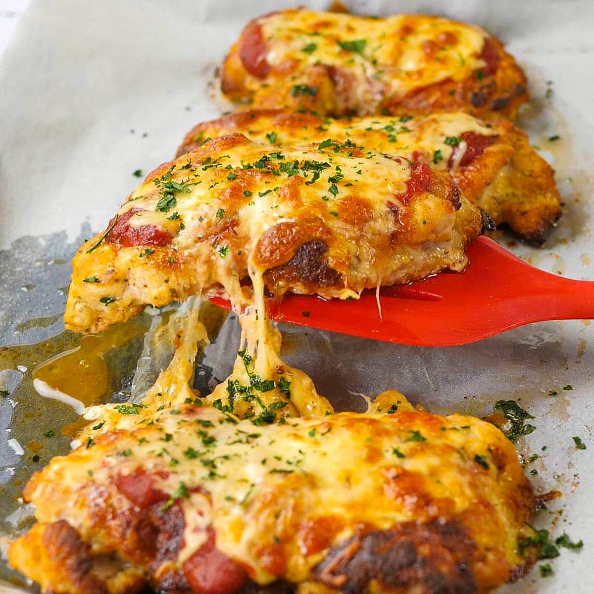 The best keto chicken parmesan recipe.