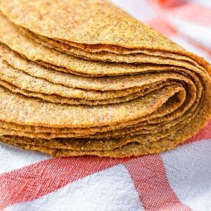 Low carb wraps recipe - the best keto tortilla.