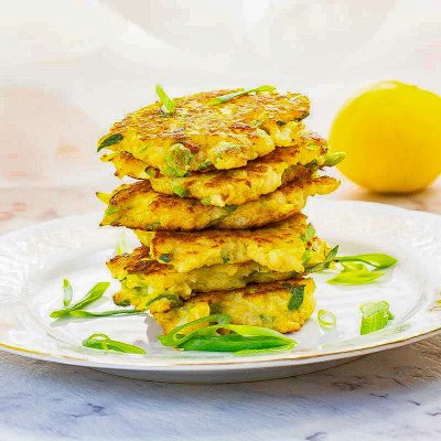 Cauliflower Fritters Recipe – (2g Carbs) Low Carb & Keto