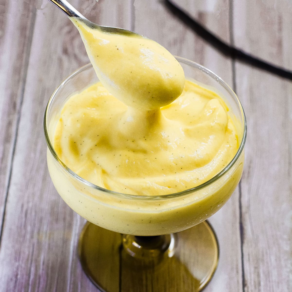 Keto pudding made with four ingredients and just two grams of carbs.