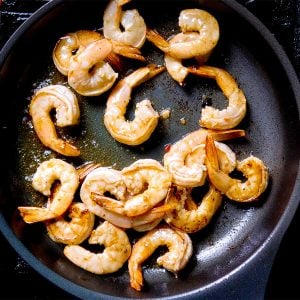 Tangy garlic shrimp recipe step 3.